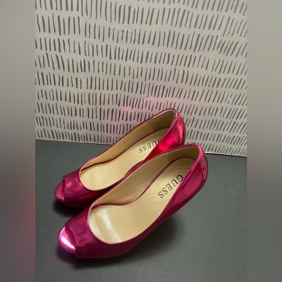 GUESS - Hot Pink Metallic - Peep Toe Stiletto Platform Heel - SIZE 7.5 - Picture 6 of 9